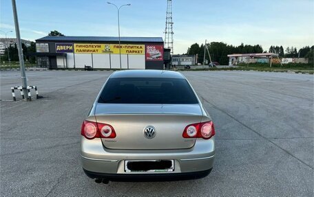 Volkswagen Passat B6, 2007 год, 820 000 рублей, 4 фотография