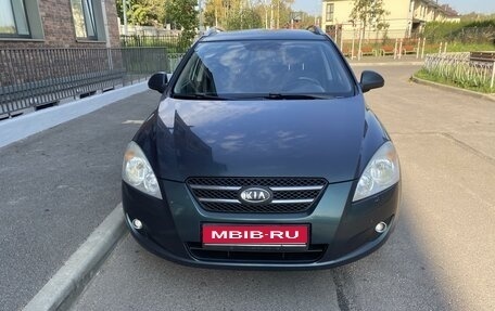 KIA cee'd I рестайлинг, 2009 год, 650 000 рублей, 1 фотография