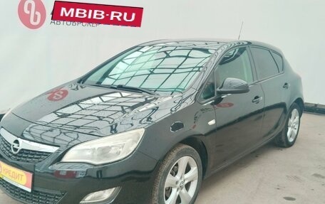 Opel Astra J, 2011 год, 670 000 рублей, 3 фотография