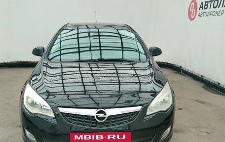 Opel Astra J, 2011 год, 670 000 рублей, 10 фотография