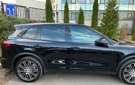 Porsche Cayenne III, 2015 год, 6 000 000 рублей, 4 фотография