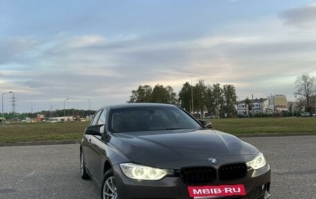 BMW 3 серия, 2013 год, 1 530 000 рублей, 2 фотография