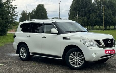 Nissan Patrol, 2011 год, 3 000 000 рублей, 4 фотография