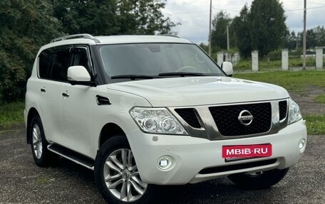 Nissan Patrol, 2011 год, 3 000 000 рублей, 5 фотография