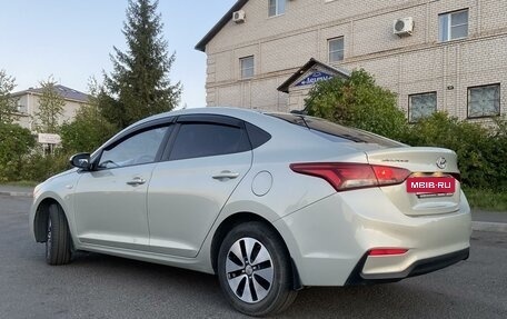 Hyundai Solaris II рестайлинг, 2018 год, 1 400 000 рублей, 4 фотография