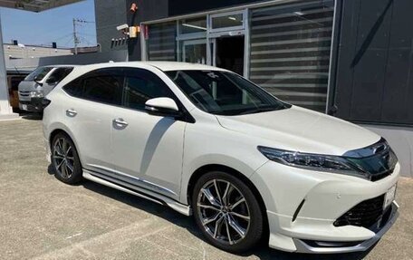 Toyota Harrier, 2020 год, 2 156 000 рублей, 10 фотография