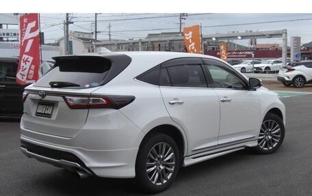 Toyota Harrier, 2020 год, 2 350 000 рублей, 7 фотография