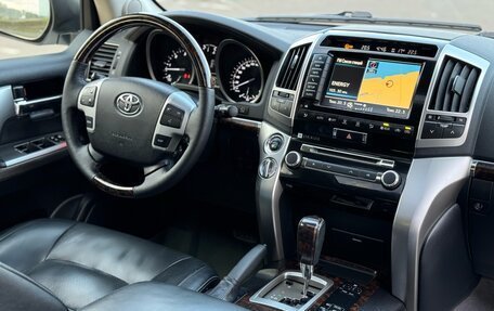 Toyota Land Cruiser 200, 2014 год, 4 990 000 рублей, 11 фотография