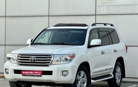 Toyota Land Cruiser 200, 2014 год, 4 990 000 рублей, 14 фотография