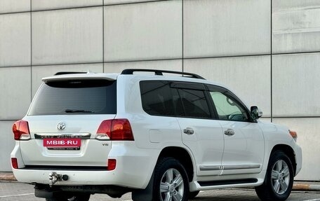 Toyota Land Cruiser 200, 2014 год, 4 990 000 рублей, 30 фотография