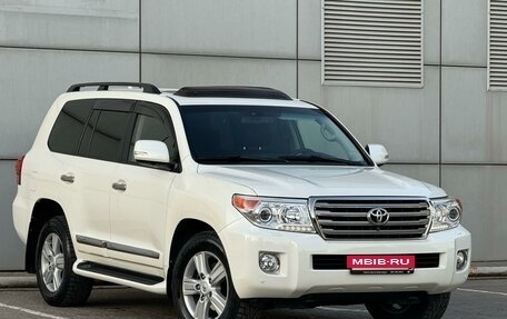 Toyota Land Cruiser 200, 2014 год, 4 990 000 рублей, 33 фотография