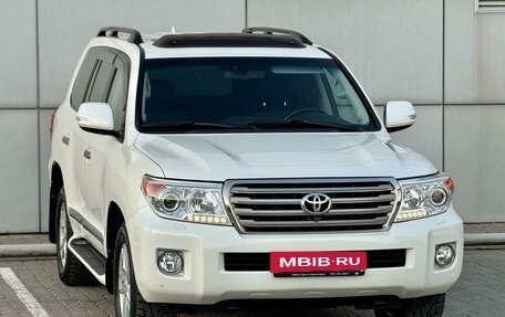 Toyota Land Cruiser 200, 2014 год, 4 990 000 рублей, 28 фотография