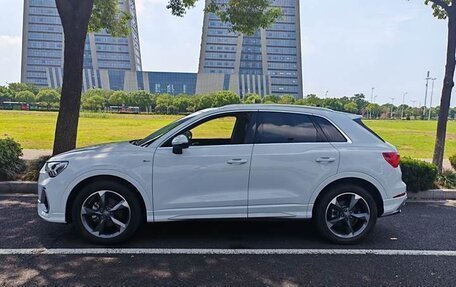 Audi Q3, 2021 год, 2 620 001 рублей, 2 фотография