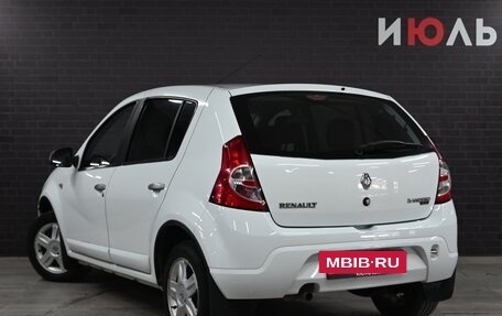 Renault Sandero I, 2011 год, 700 000 рублей, 6 фотография