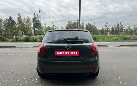 KIA cee'd I рестайлинг, 2011 год, 945 000 рублей, 4 фотография