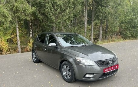 KIA cee'd I рестайлинг, 2011 год, 945 000 рублей, 7 фотография