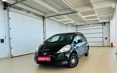 Honda Fit III, 2013 год, 1 159 000 рублей, 1 фотография