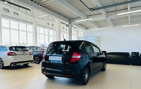 Honda Fit III, 2013 год, 1 159 000 рублей, 6 фотография