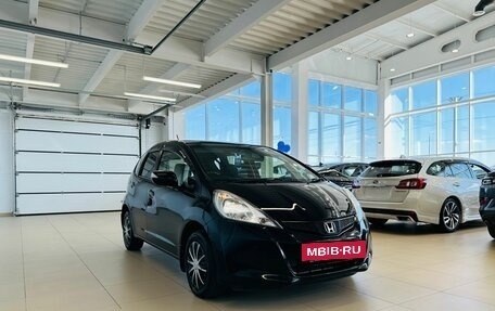 Honda Fit III, 2013 год, 1 159 000 рублей, 8 фотография