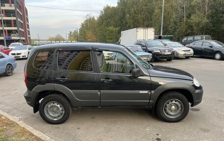 Chevrolet Niva I рестайлинг, 2011 год, 445 000 рублей, 4 фотография