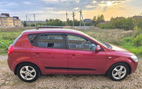 KIA cee'd I рестайлинг, 2008 год, 799 999 рублей, 7 фотография