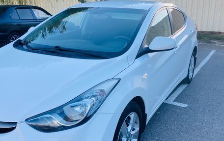 Hyundai Elantra V, 2011 год, 1 140 000 рублей, 2 фотография