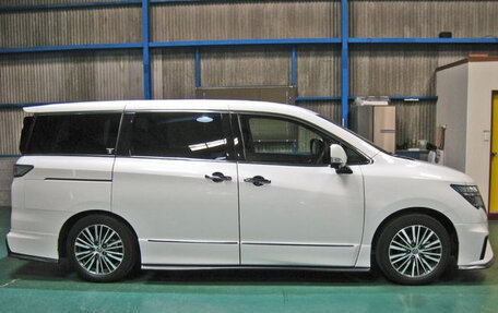 Nissan Elgrand III, 2021 год, 2 600 030 рублей, 7 фотография