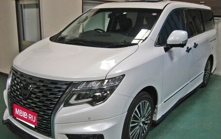 Nissan Elgrand III, 2021 год, 2 600 030 рублей, 3 фотография