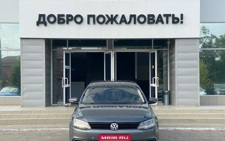 Volkswagen Jetta VI, 2013 год, 1 069 000 рублей, 2 фотография