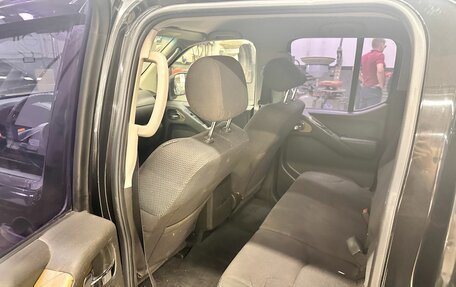 Nissan Navara (Frontier), 2008 год, 899 000 рублей, 11 фотография