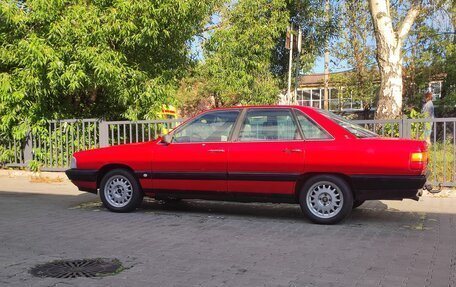 Audi 100, 1986 год, 280 000 рублей, 2 фотография