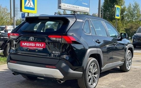 Toyota RAV4, 2024 год, 3 800 000 рублей, 5 фотография