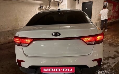 KIA Rio IV, 2019 год, 1 300 000 рублей, 4 фотография