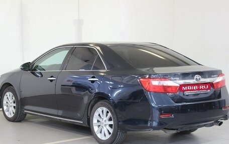 Toyota Camry, 2013 год, 1 720 000 рублей, 7 фотография