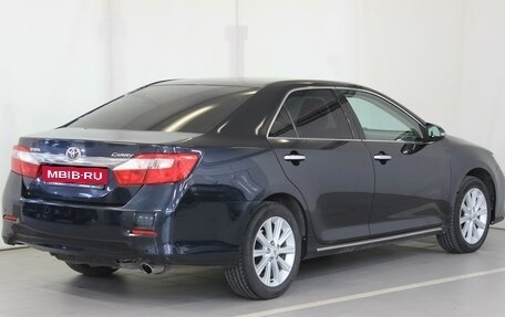 Toyota Camry, 2013 год, 1 720 000 рублей, 5 фотография