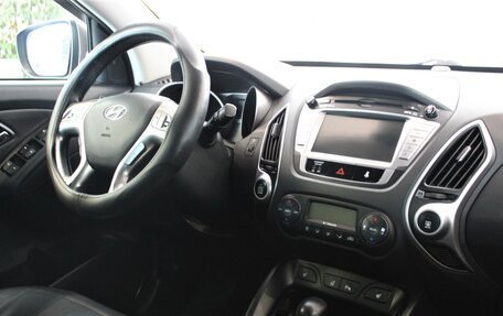 Hyundai ix35 I рестайлинг, 2012 год, 1 300 000 рублей, 12 фотография