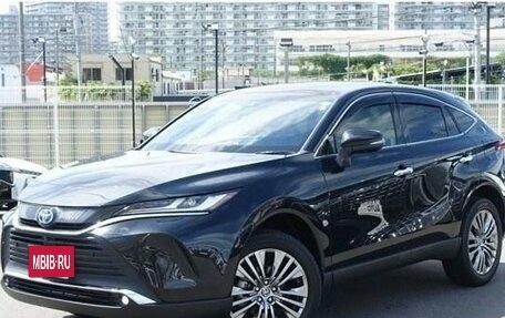 Toyota Harrier, 2021 год, 3 350 000 рублей, 3 фотография