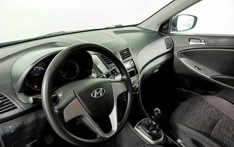 Hyundai Solaris II рестайлинг, 2014 год, 808 000 рублей, 16 фотография