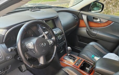 Infiniti FX II, 2010 год, 2 250 000 рублей, 1 фотография