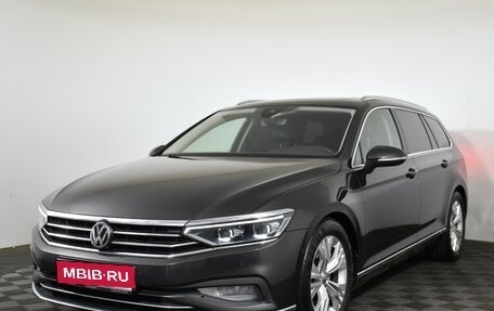 Volkswagen Passat B8 рестайлинг, 2020 год, 3 095 000 рублей, 1 фотография