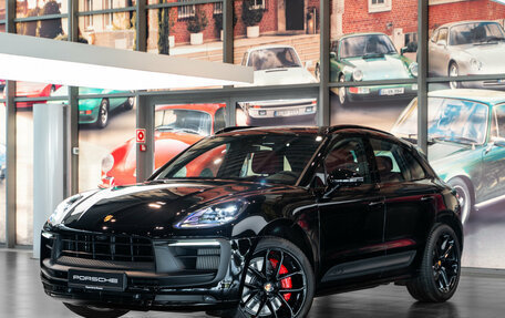 Porsche Macan I рестайлинг, 2024 год, 17 600 000 рублей, 2 фотография