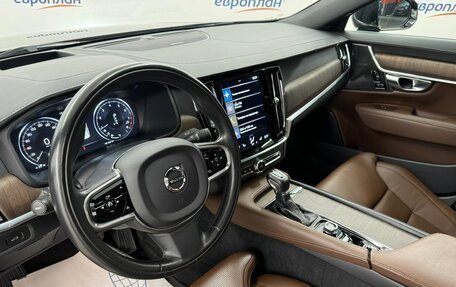 Volvo S90 II рестайлинг, 2021 год, 4 100 000 рублей, 6 фотография