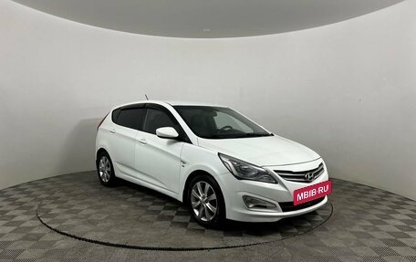 Hyundai Solaris II рестайлинг, 2015 год, 1 039 000 рублей, 3 фотография