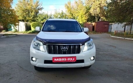 Toyota Land Cruiser Prado 150 рестайлинг 2, 2012 год, 3 000 000 рублей, 6 фотография