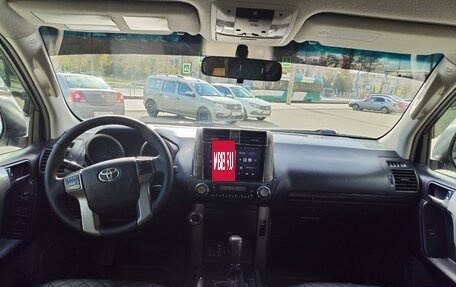 Toyota Land Cruiser Prado 150 рестайлинг 2, 2012 год, 3 000 000 рублей, 13 фотография