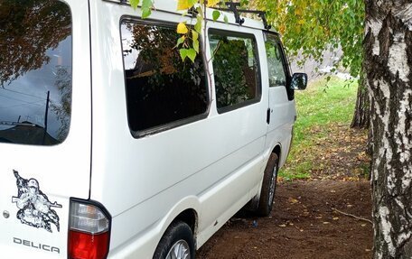 Mitsubishi Delica IV, 2001 год, 430 000 рублей, 8 фотография