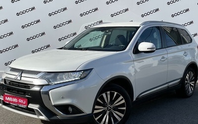 Mitsubishi Outlander III рестайлинг 3, 2019 год, 2 169 000 рублей, 1 фотография