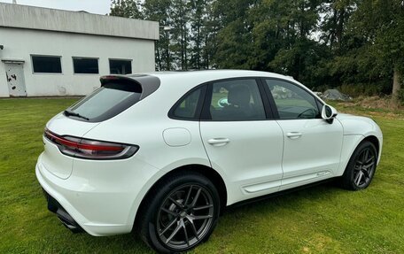 Porsche Macan I рестайлинг, 2024 год, 13 607 829 рублей, 6 фотография