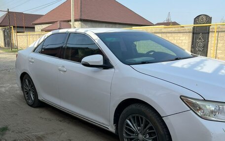 Toyota Camry, 2012 год, 1 450 000 рублей, 4 фотография