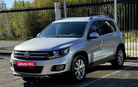 Volkswagen Tiguan I, 2011 год, 1 699 000 рублей, 3 фотография